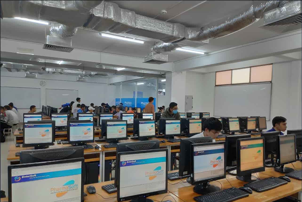 EnterSoft cung cấp Phần mềm ERP cho Đại học Công nghệ HCM giảng dạy